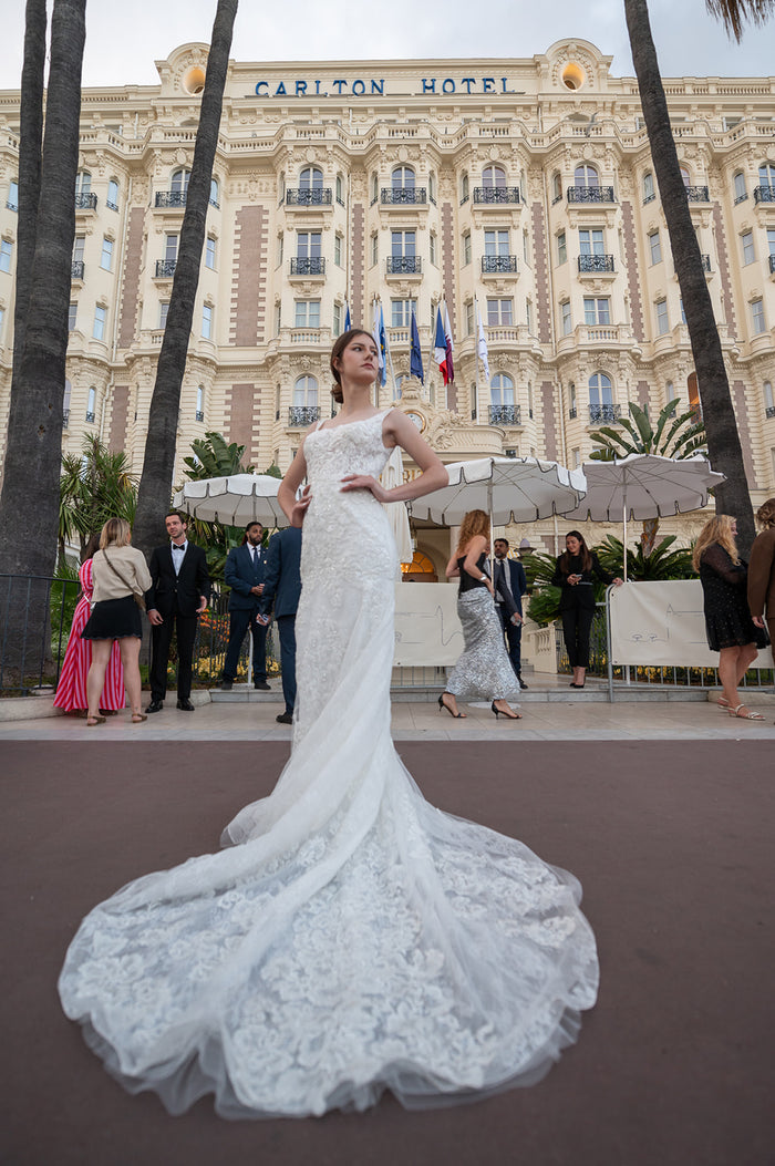 Robe de Mariée ARIANE – Robe Sirène en Dentelle Florale Perlée et Tulle